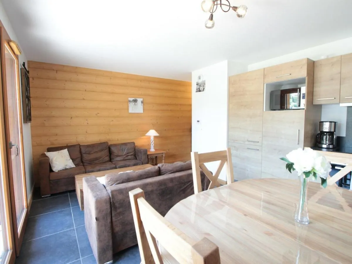 Spacieux 4 Pieces, 6 Couchages, Terrasse, Pres Pistes Et Commerces, Parking Couvert, Casier A Skis - Fr-1-572-244 Les Carroz d'Araches