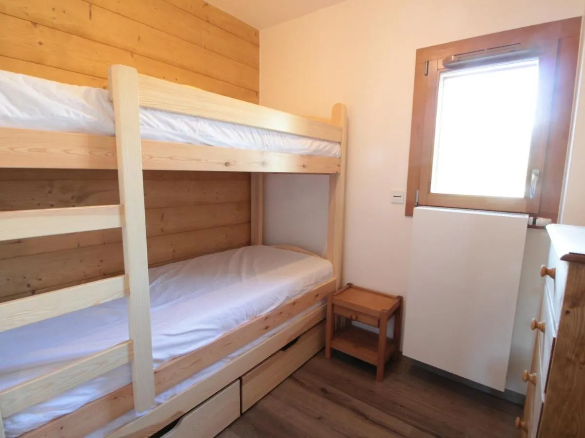 Apartment Spacieux 4 Pieces, 6 Couchages, Terrasse, Pres Pistes Et Commerces, Parking Couvert, Casier A Skis - Fr-1-572-244 Les Carroz d'Araches
