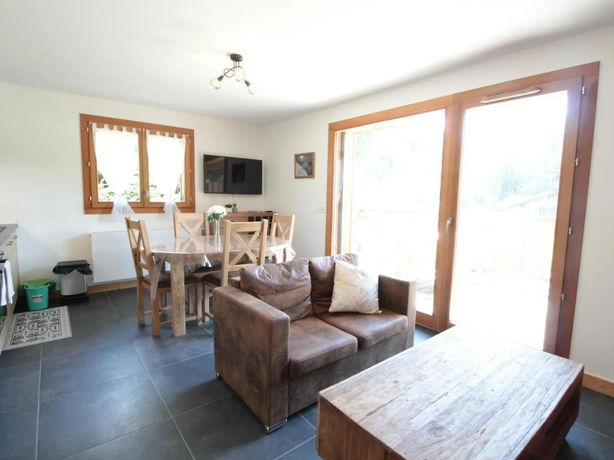 Spacieux 4 Pieces, 6 Couchages, Terrasse, Pres Pistes Et Commerces, Parking Couvert, Casier A Skis - Fr-1-572-244 Les Carroz d'Araches